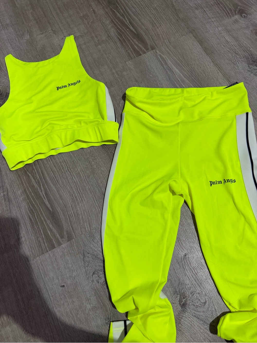 Palm Angels Neon Yellow Two-Piece Active Set - Crop Top & Leggings
